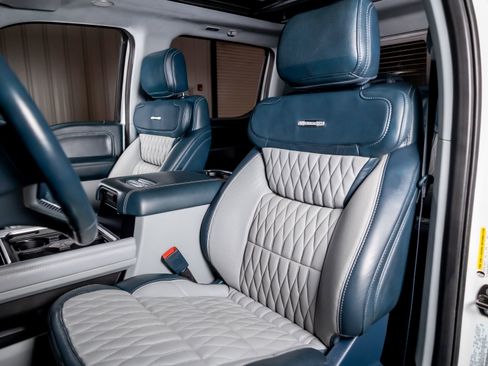 Used 2023 Ford F350 Limited w/ FX4 Off-Road Package image 4