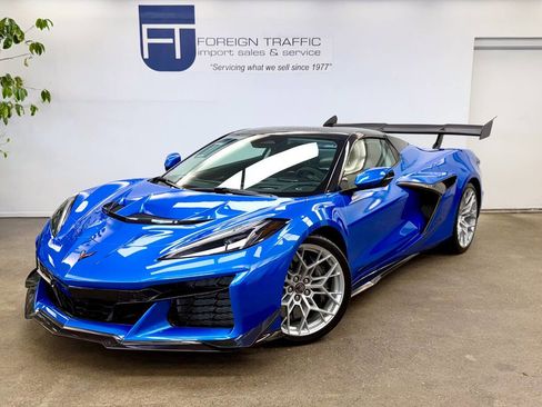 Used 2026 Chevrolet Corvette ZR1 w/ ZR1 Carbon Fiber Aero Package image 37