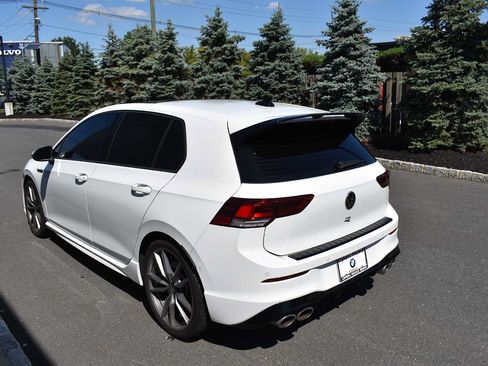 Used 2024 Volkswagen Golf R AWD/4WD image 7