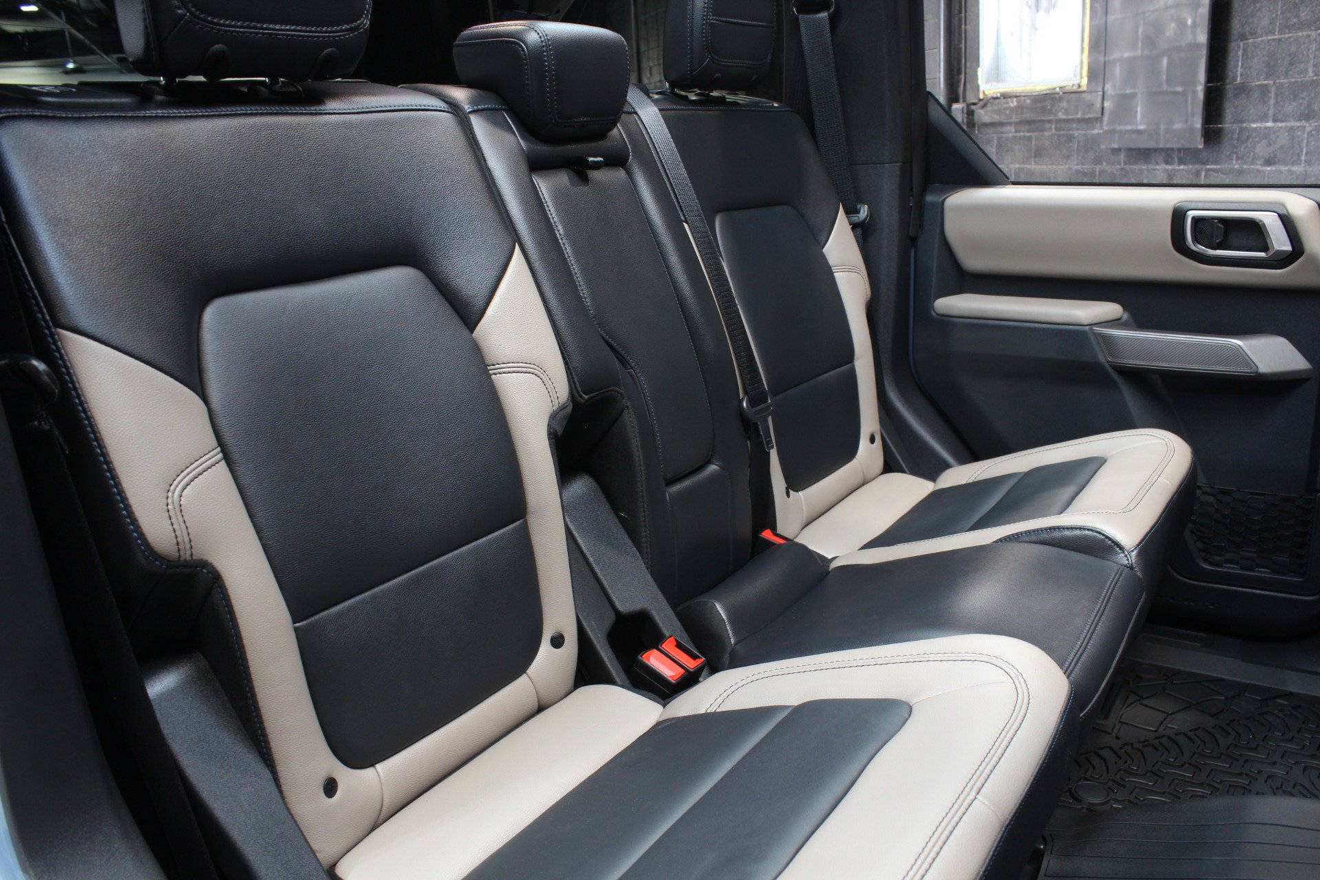 Used 2023 Ford Bronco Wildtrak AWD/4WD image 67