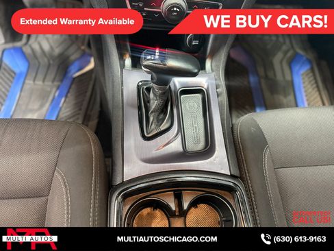 Used 2018 Dodge Charger SXT w/ Blacktop Package image 13