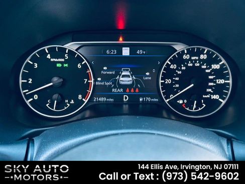 Used 2025 Nissan Altima 2.5 SV w/ SV Premium Package FWD image 18
