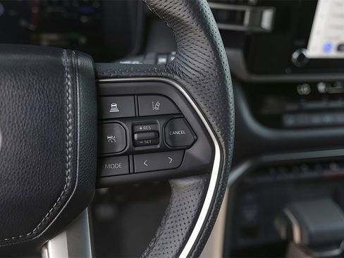 Used 2025 Toyota Sequoia SR5 image 14