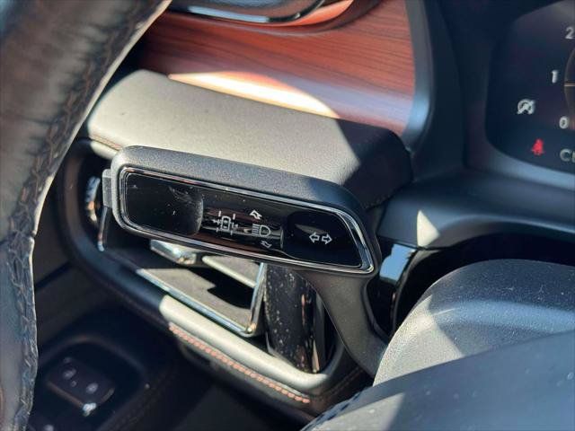 Certified 2023 Lincoln Aviator Reserve w/ Jet Package AWD/4WD image 23