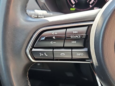 Certified 2024 MAZDA CX-90 Plug-In Hybrid w/ Premium Pkg image 17