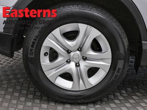 Used 2018 Toyota RAV4 LE w/ All Weather Liner Package FWD image 29