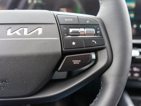 New 2026 Kia Sportage EX AWD/4WD image 18