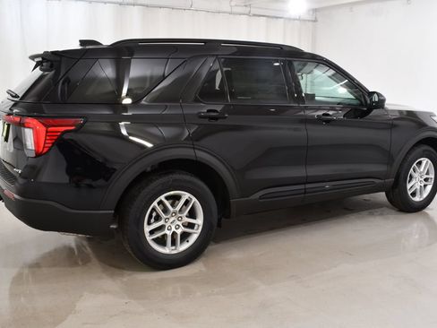 New 2026 Ford Explorer Active AWD/4WD image 11