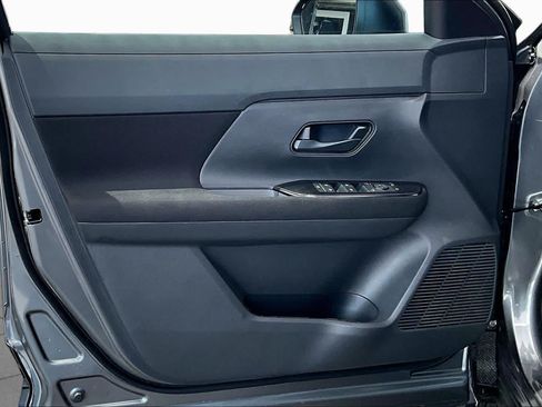 New 2026 Nissan Kicks S FWD image 10