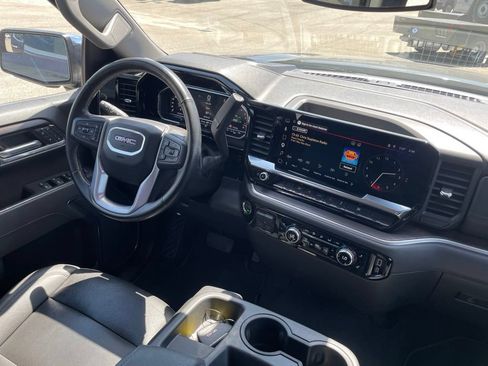 Used 2025 GMC Sierra 1500 SLT AWD/4WD image 34