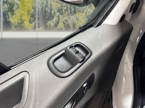 Used 2023 Ford Transit 150 Low Roof AWD image 28