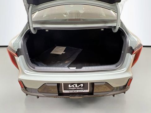 New 2025 Kia K4 GT-Line image 25