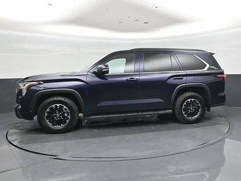 Used 2025 Toyota Sequoia SR5 w/ TRD Off-Road Package AWD/4WD image 29
