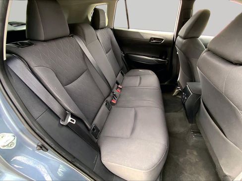 Used 2023 Toyota Corolla Cross LE FWD image 19