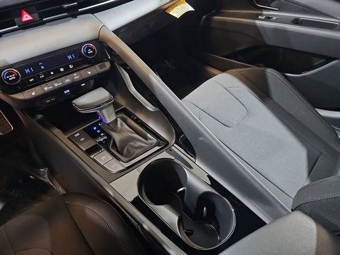 New 2026 Hyundai Elantra SEL Sport Premium FWD image 23