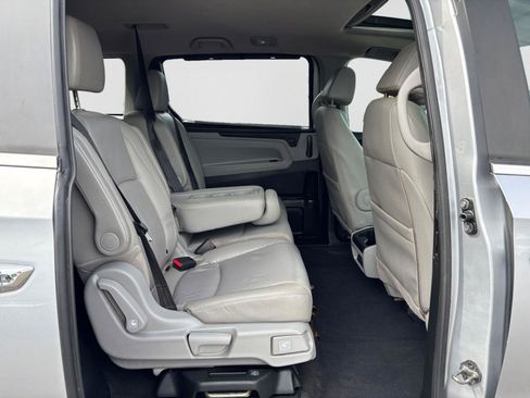 Used 2018 Honda Odyssey EX-L image 49