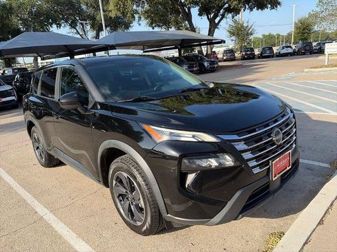 Certified 2024 Nissan Rogue SV FWD image 5