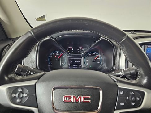 Used 2022 GMC Canyon Elevation image 25