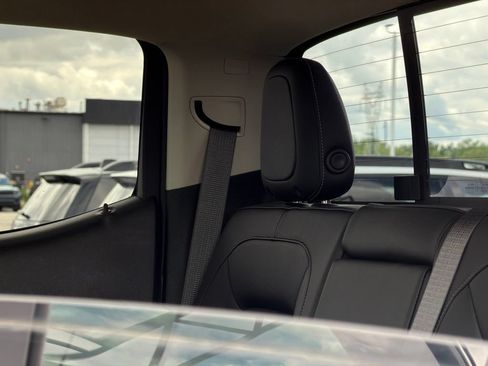 Used 2019 Chevrolet Colorado ZR2 AWD/4WD image 28