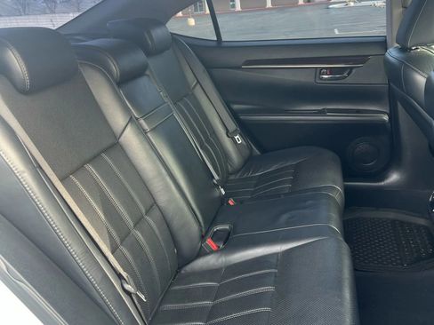 Used 2017 Lexus ES 350 w/ Luxury Package image 12