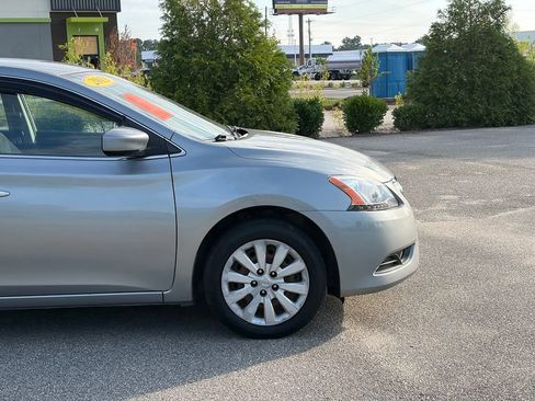 Used 2013 Nissan Sentra SV FWD image 8