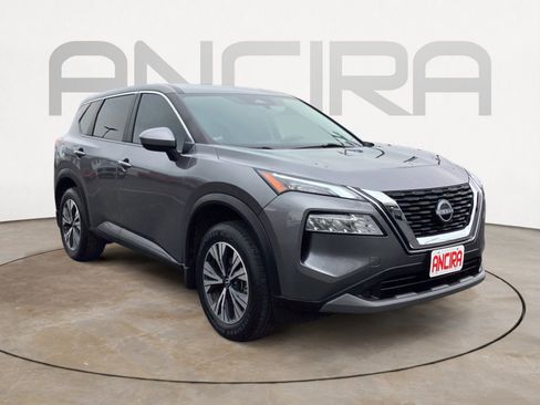Used 2023 Nissan Rogue SV FWD image 7