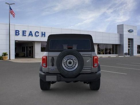 New 2025 Ford Bronco 4-Door AWD/4WD image 5