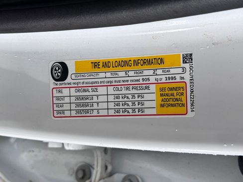 Used 2022 Chevrolet Silverado 1500 RST image 7