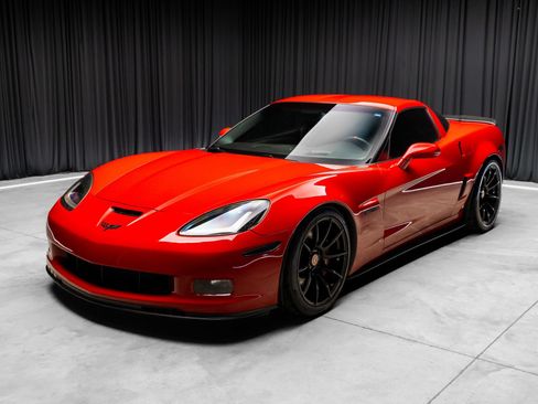 Used 2009 Chevrolet Corvette Z06 w/ Preferred Equipment Group RWD image 28