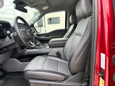 Used 2025 Ford F150 Lariat w/ Equipment Group 501A Mid AWD/4WD image 15