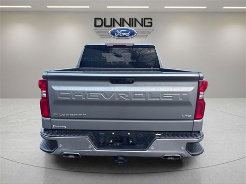 Used 2023 Chevrolet Silverado 1500 LTZ image 3