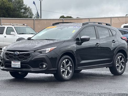 Used 2024 Subaru Crosstrek 2.0i Premium w/ Crosstrek Mirror Package AWD/4WD image 7