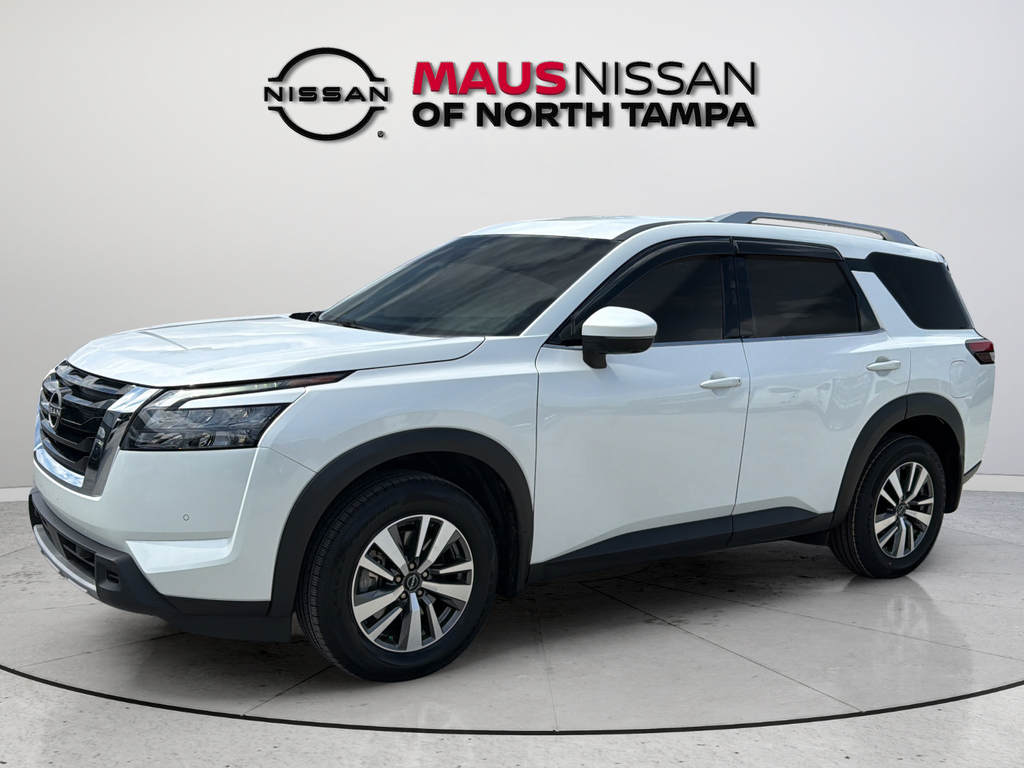 Certified 2025 Nissan Pathfinder SL AWD/4WD image 5