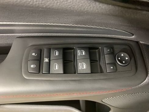 Used 2025 Dodge Durango R/T AWD/4WD image 32