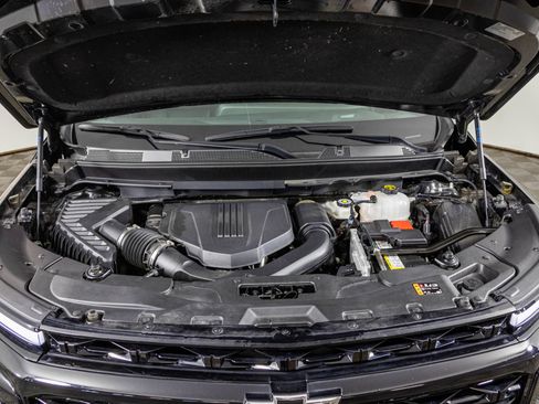 Used 2024 Chevrolet Traverse RS FWD image 55
