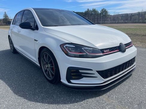 Used 2019 Volkswagen GTI SE w/ SE Experience Package FWD image 2