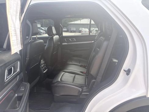 Used 2017 Ford Explorer Sport AWD/4WD image 12