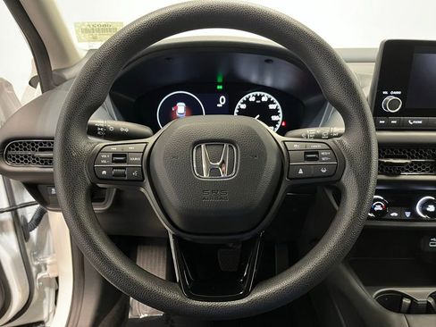 Used 2023 Honda HR-V LX image 6