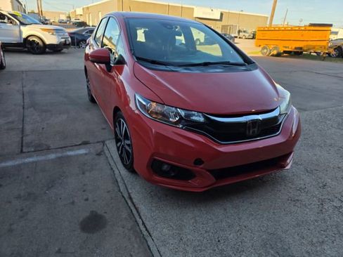 Used 2018 Honda Fit EX image 1