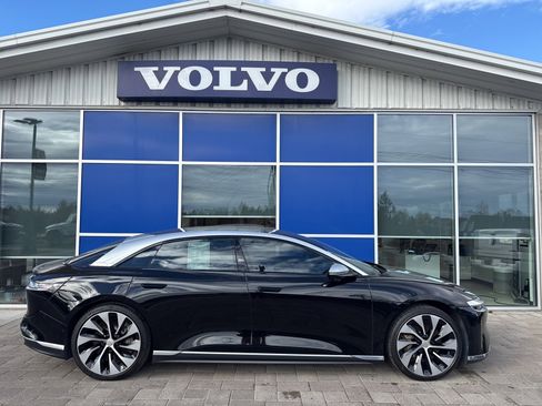 Used 2022 Lucid Air Grand Touring image 7