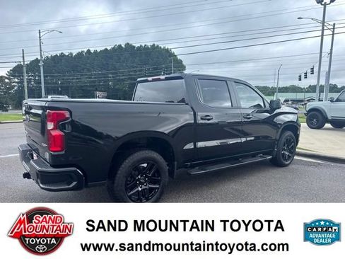 Used 2024 Chevrolet Silverado 1500 RST w/ Z71 Off-Road Package AWD/4WD image 3