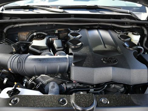 Used 2024 Toyota 4Runner SR5 image 20