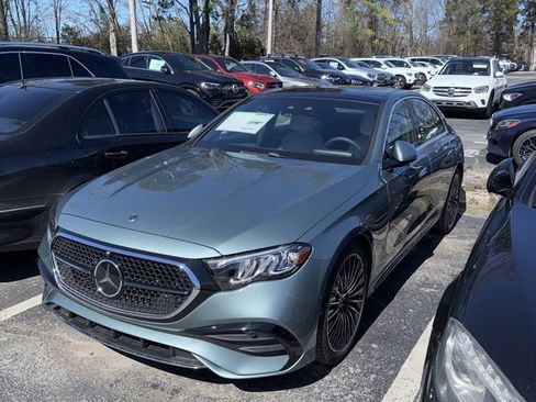 New 2026 Mercedes-Benz E 450 4MATIC Sedan image 1