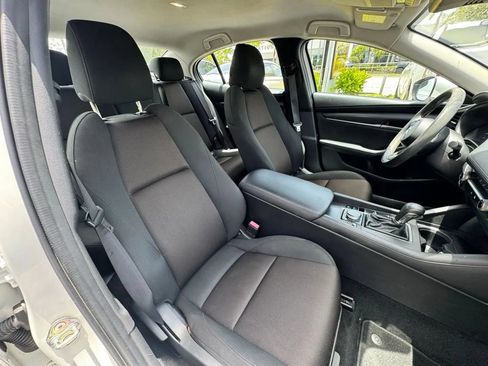 Used 2021 MAZDA MAZDA3 s FWD image 16