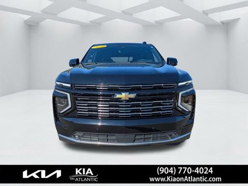 Used 2025 Chevrolet Tahoe High Country image 10