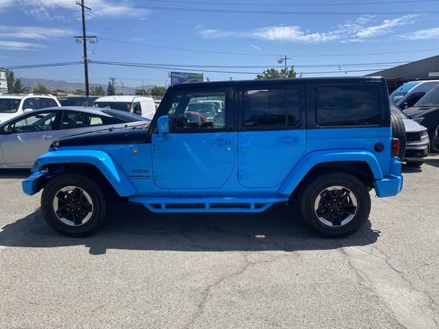 Used 2017 Jeep Wrangler Unlimited Sport w/ Quick Order Package 24S AWD/4WD image 9