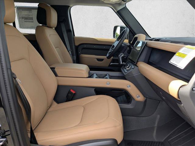 New 2026 Land Rover Defender 110 S AWD/4WD image 17