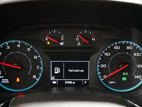Used 2021 Chevrolet Equinox LS FWD image 23