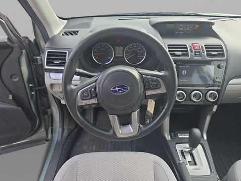 Used 2018 Subaru Forester 2.5i Premium w/ All-Weather Package AWD/4WD image 4