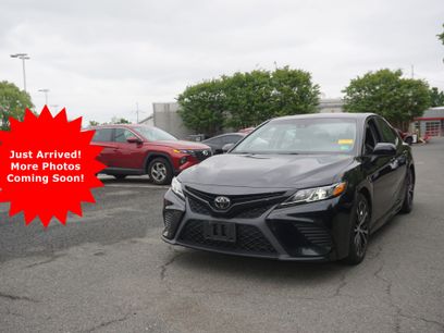 Used 2018 Toyota Camry SE